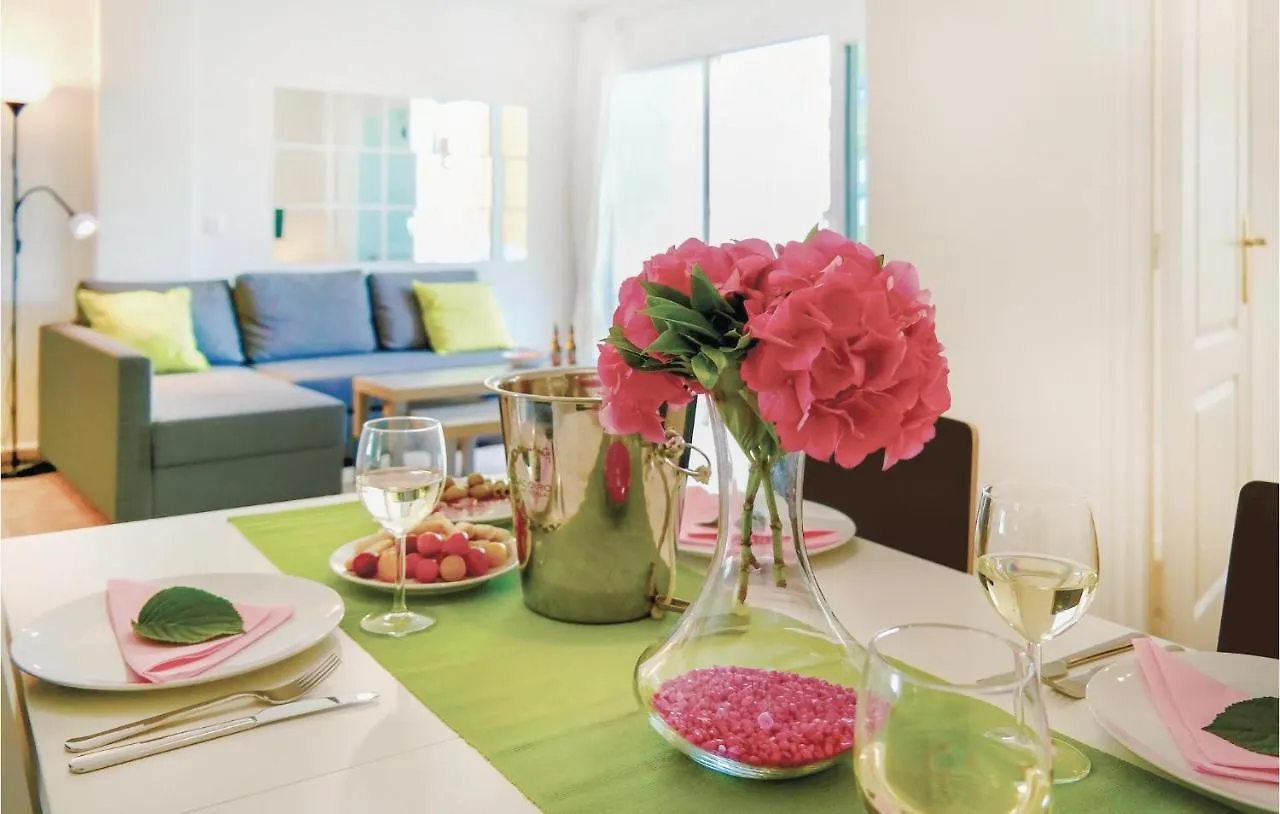 Amazing Apartment In Marbella With House Sea View 0*,